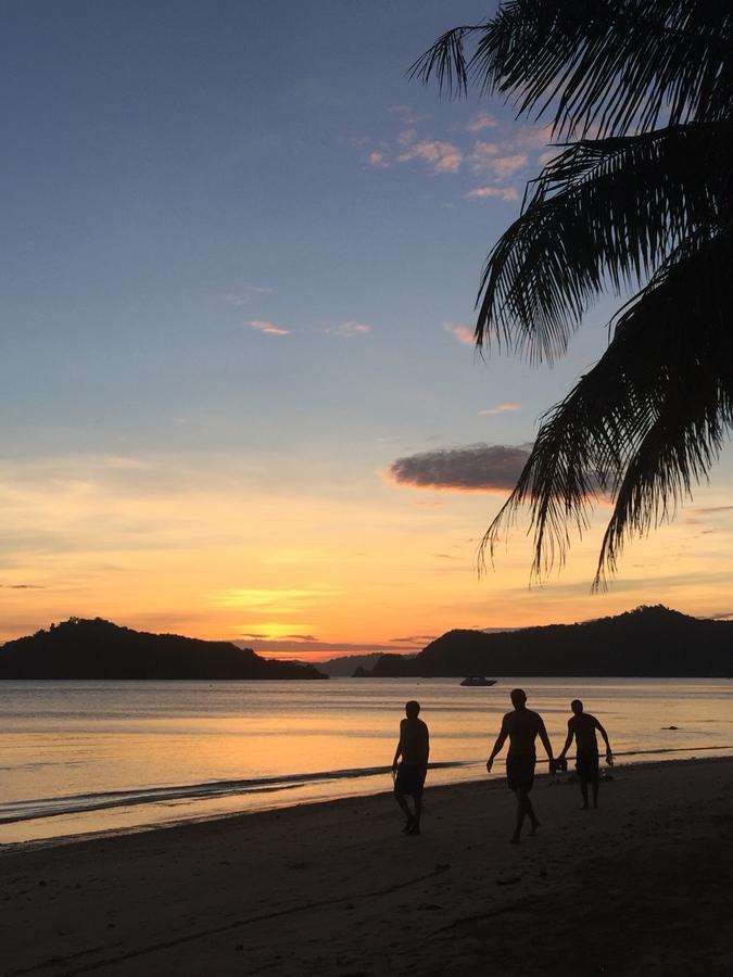 ホテルJoe'S Corner Kohmak マーク島 エクステリア 写真